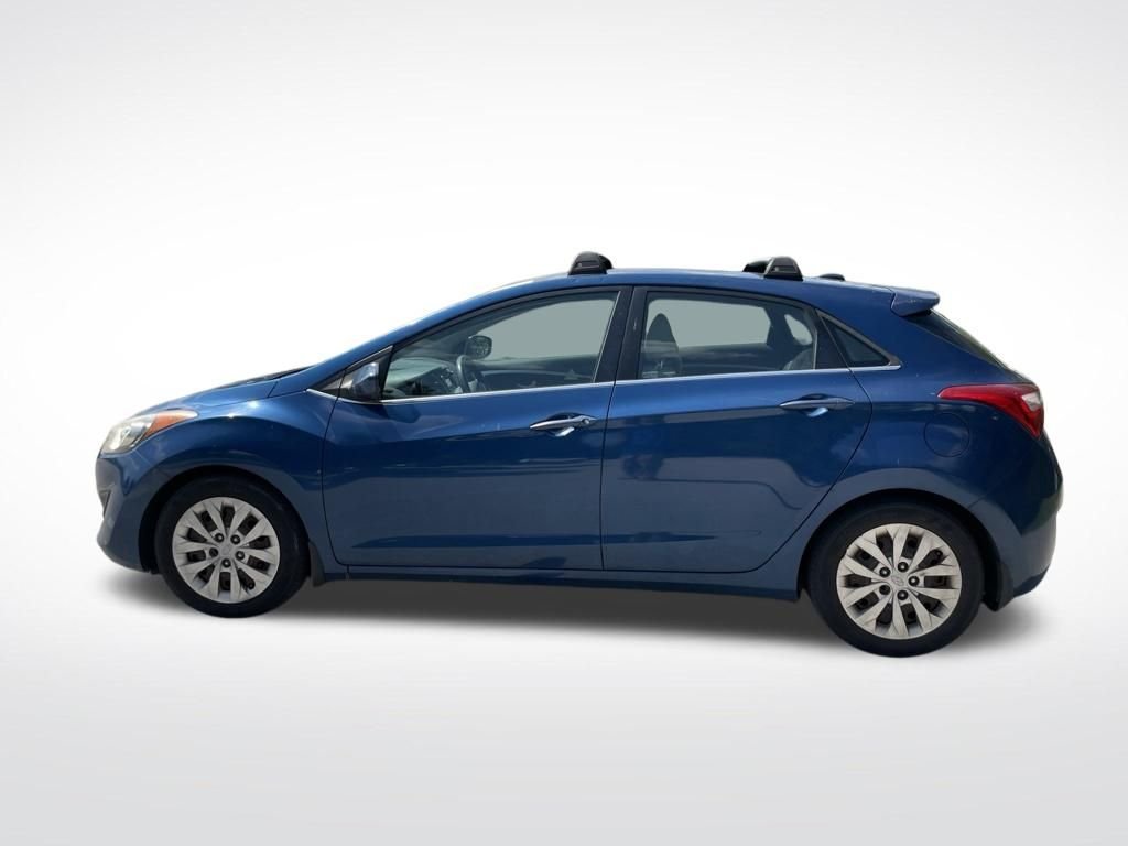 Used 2016 Blue Hyundai Base image 8