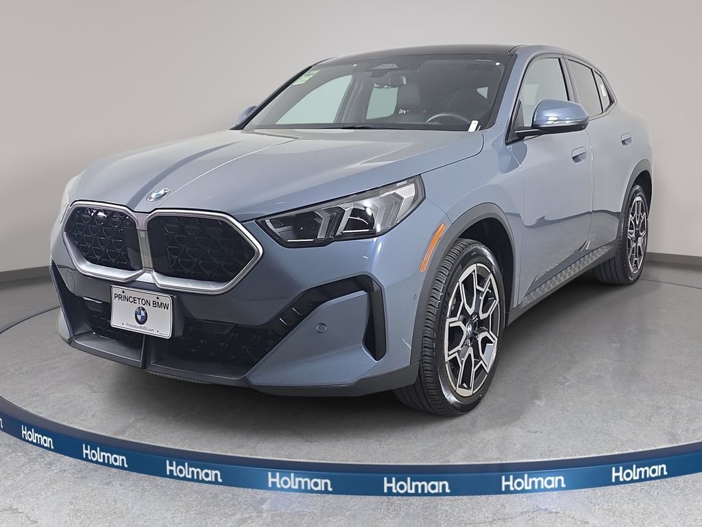 2025 BMW X2 xDrive28i's photo