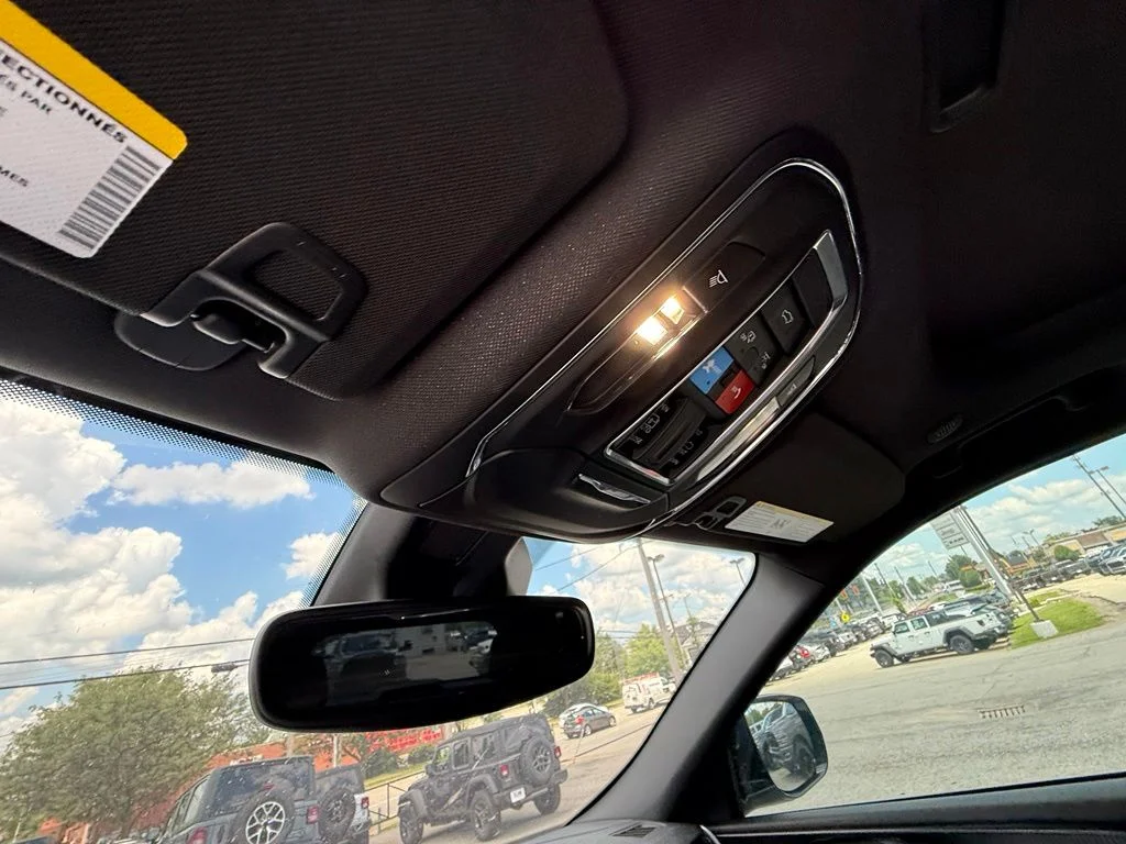 Used 2023 Silver Jeep Altitude X image 23