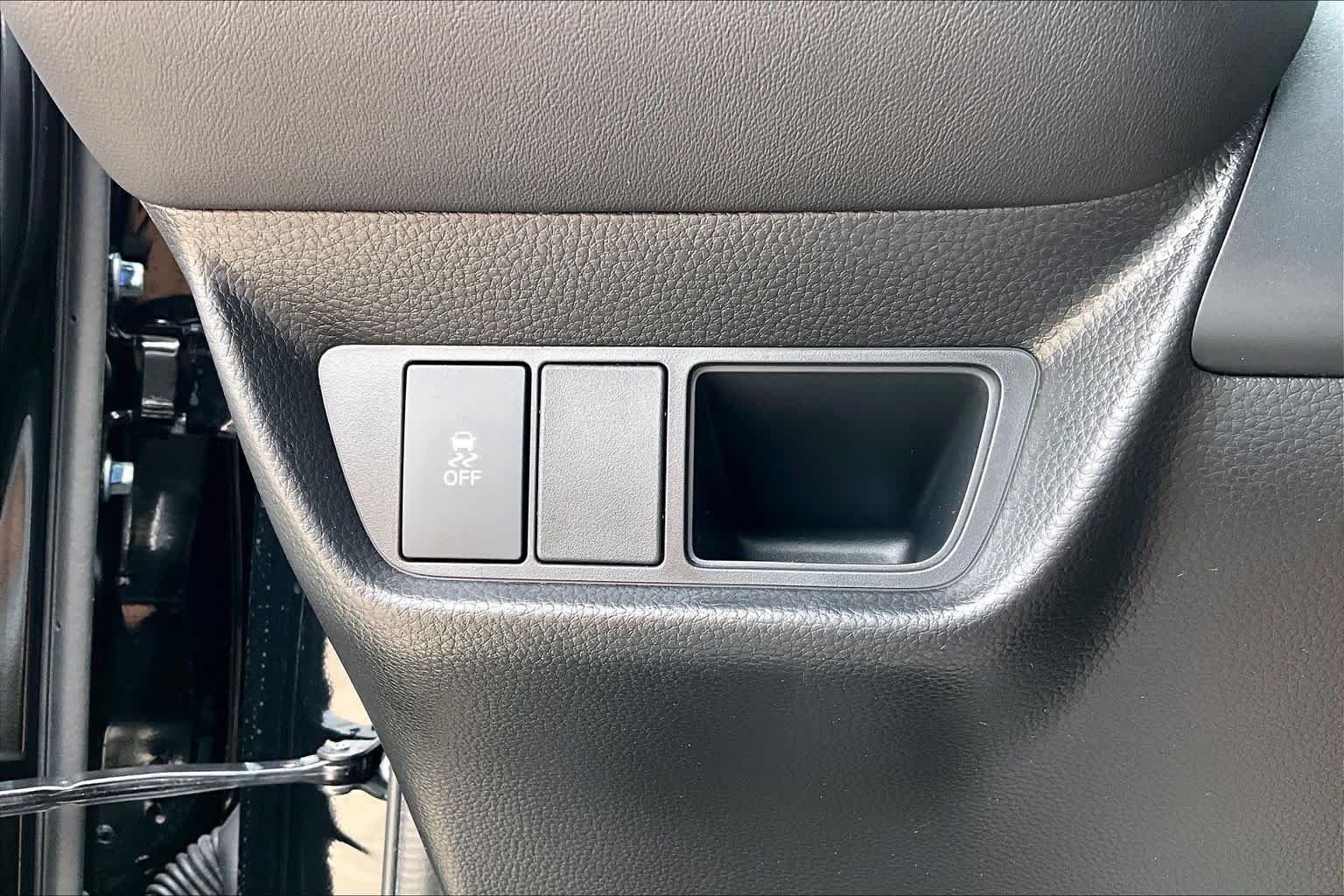 2027 Honda HR-V LX - Photo 32