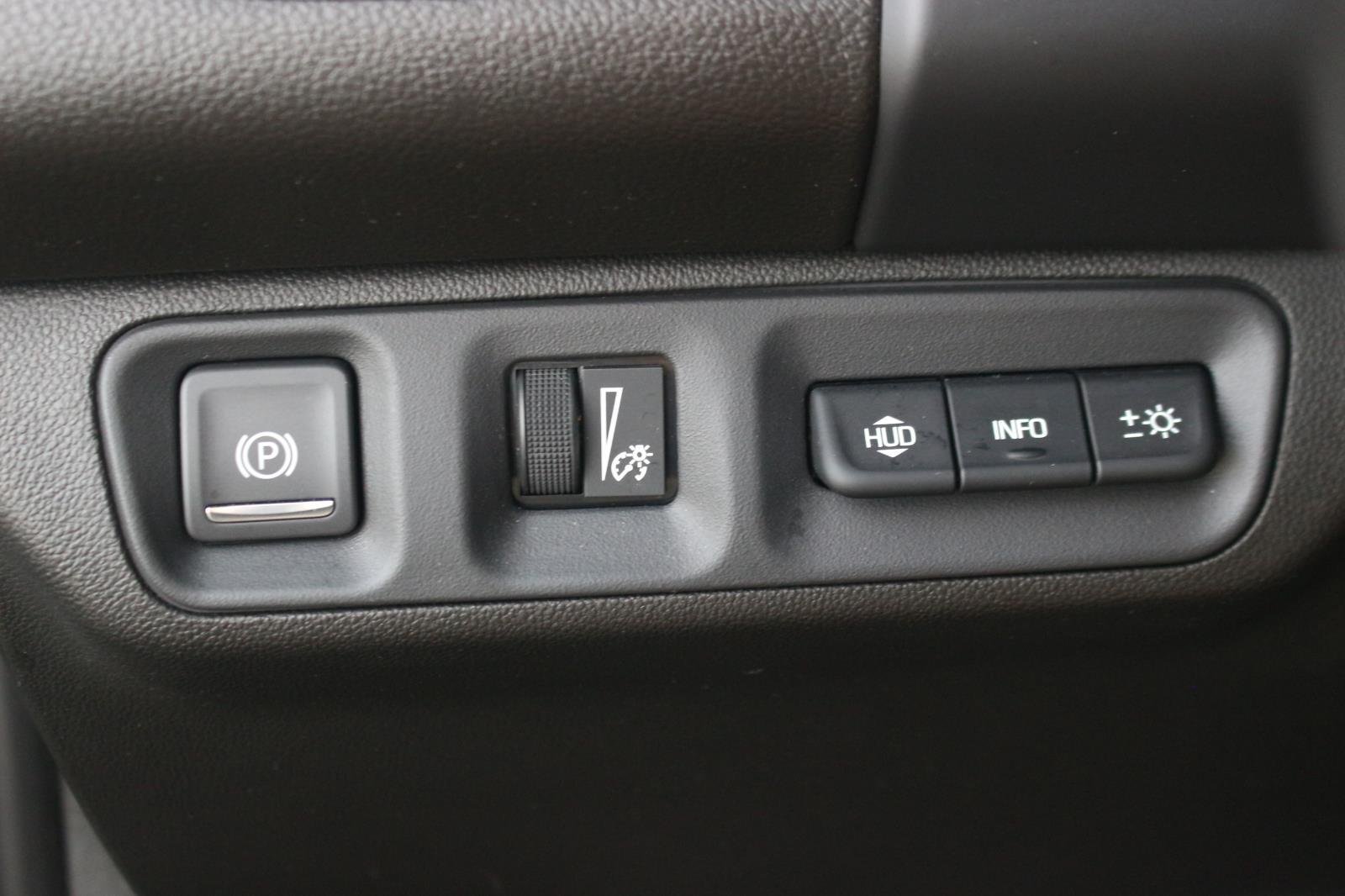 Used 2020 SMOKEY QUARTZ METALLIC GMC SLT image 33
