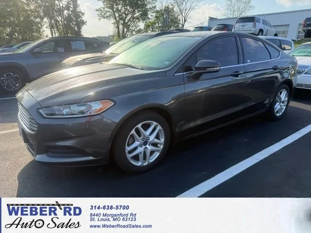 2016 Ford Fusion SE