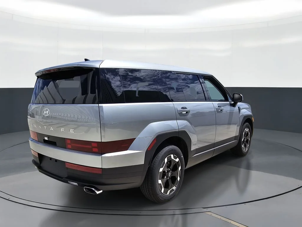 New 2026 Silver Hyundai SE image 3