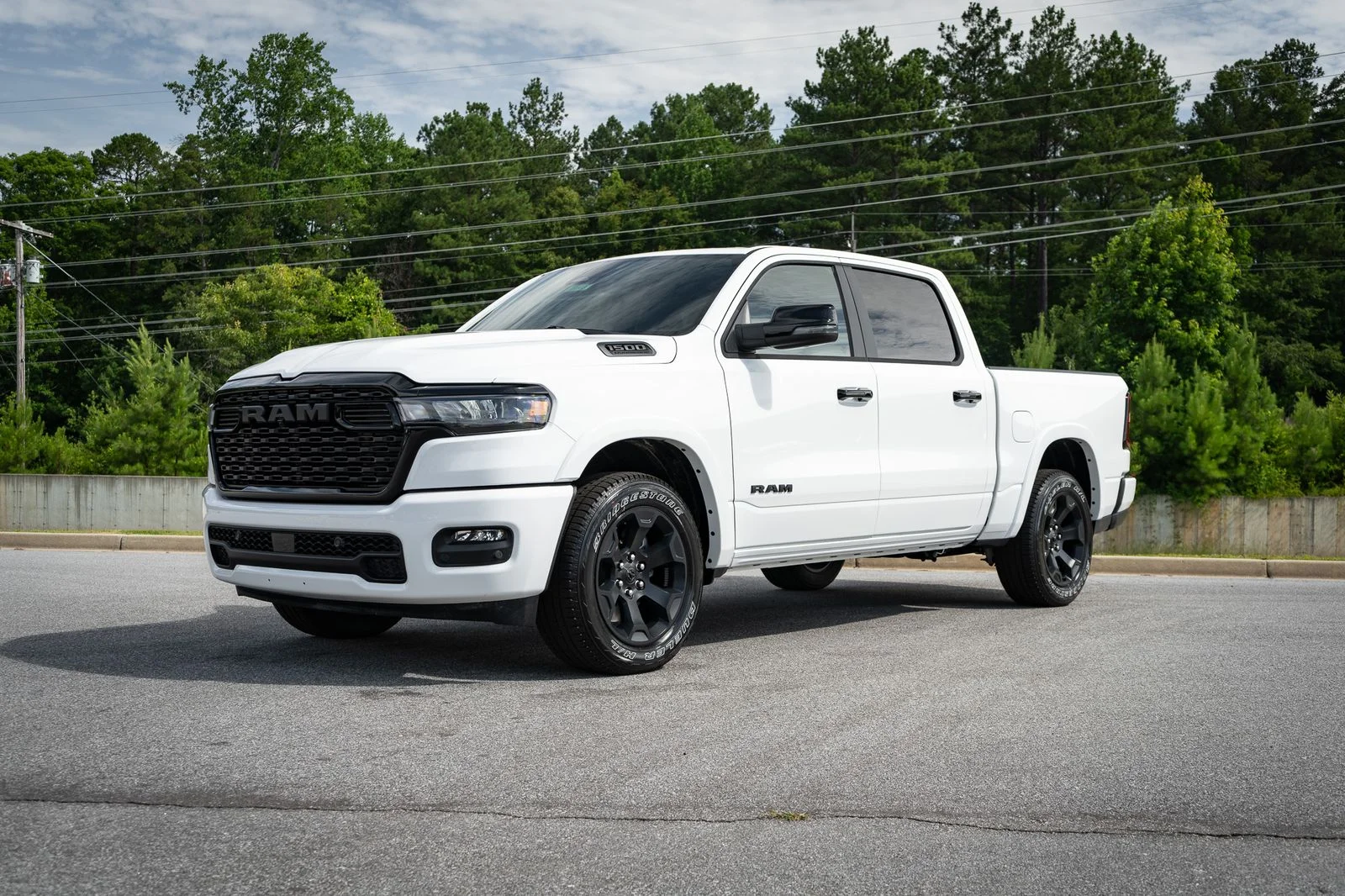New 2026 Bright White Clear-Coat Exterior Paint RAM Big Horn/Lone Star image 3