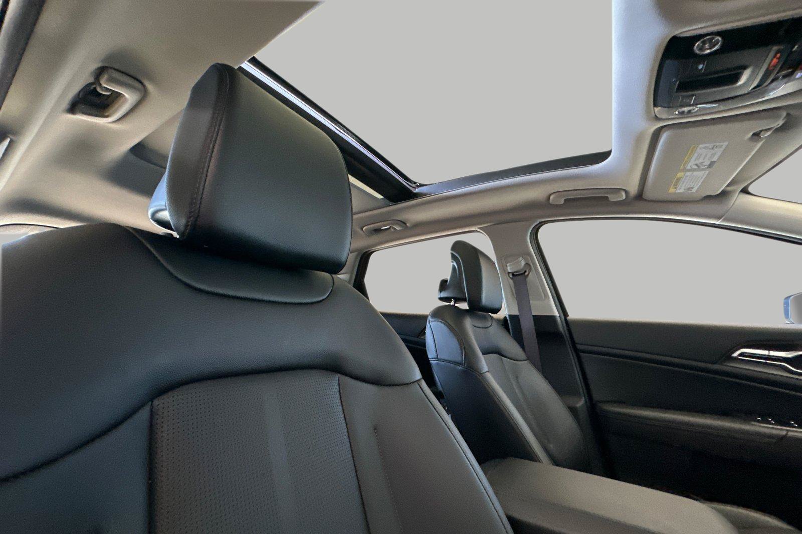 Used 2026 Black Kia EX image 18