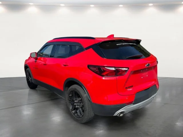 Used 2019 Red Chevrolet Base image 18