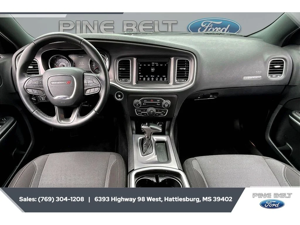 Used 2021 Granite Pearlcoat Dodge SXT image 13