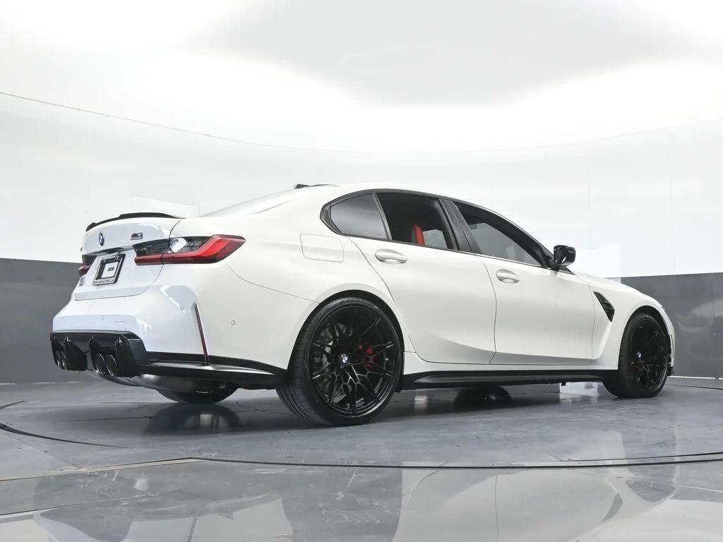 Used 2026 Alpine White BMW Competition image 67