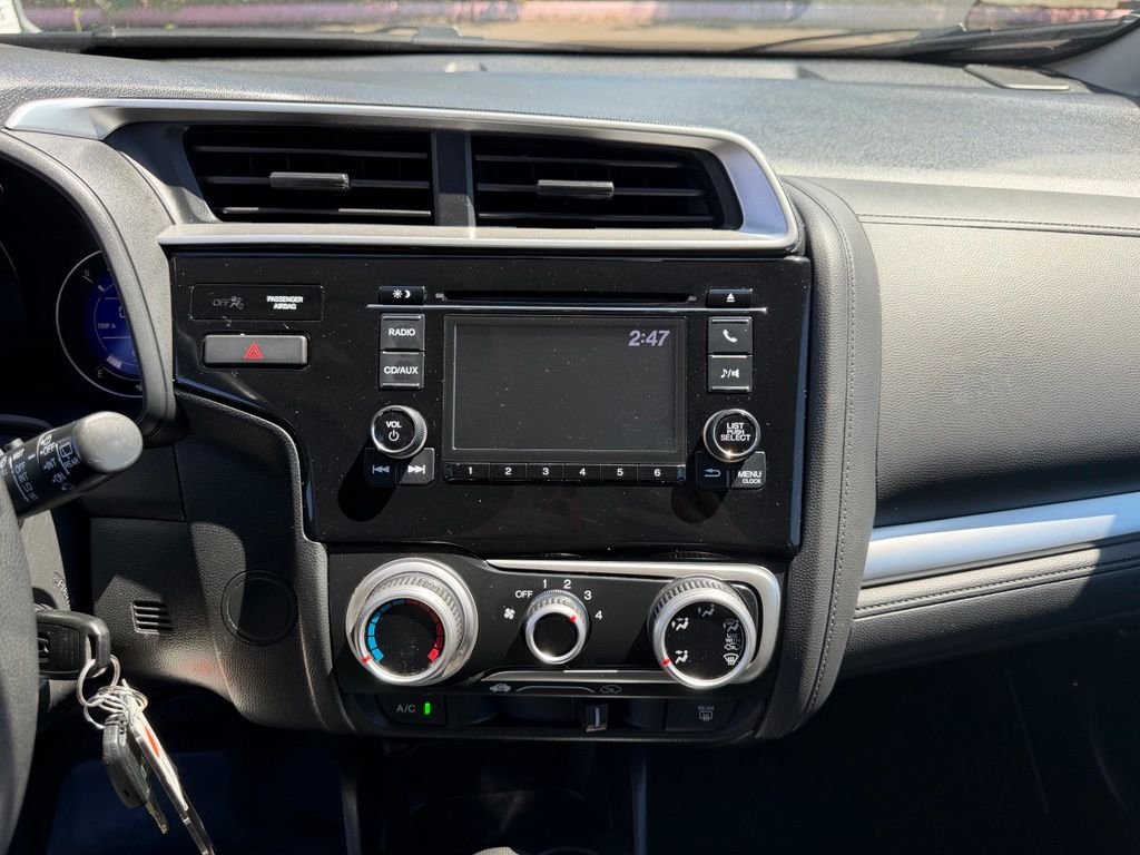 Used 2015  Honda LX image 20