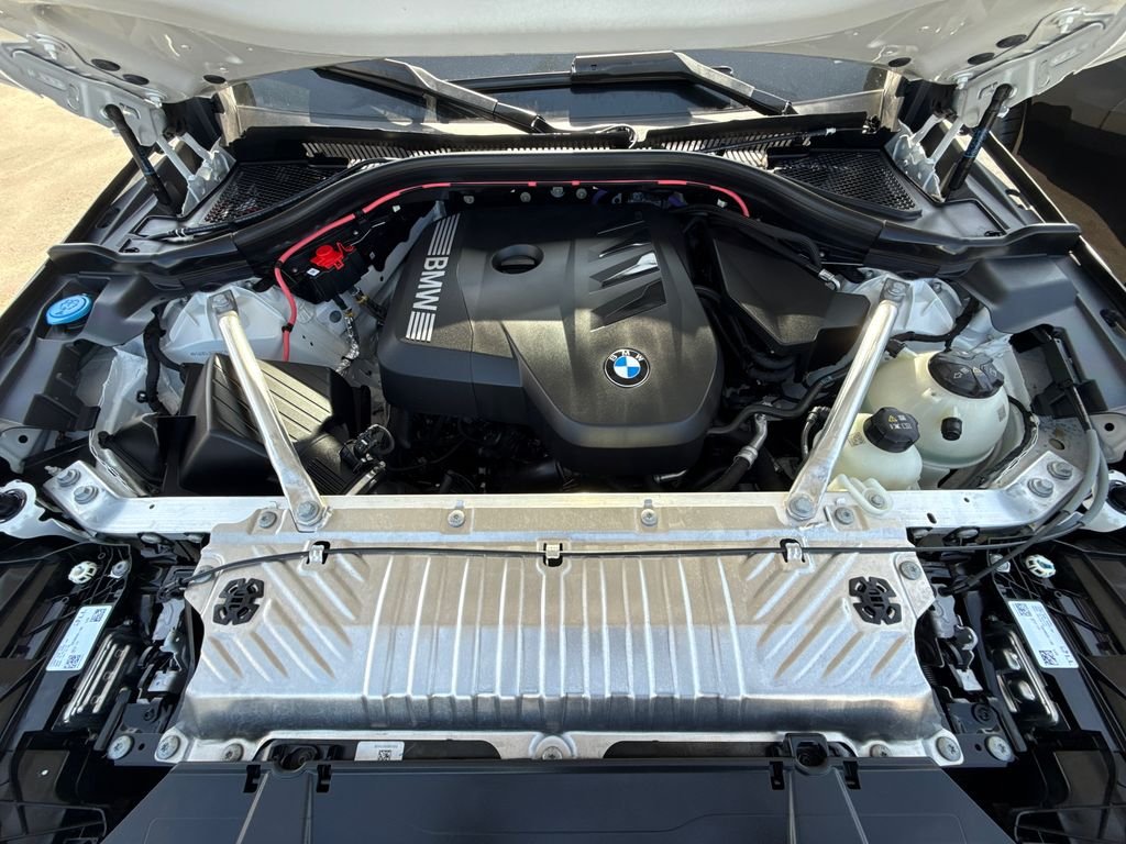 Used 2025 Alpine White BMW 30 xDrive image 8