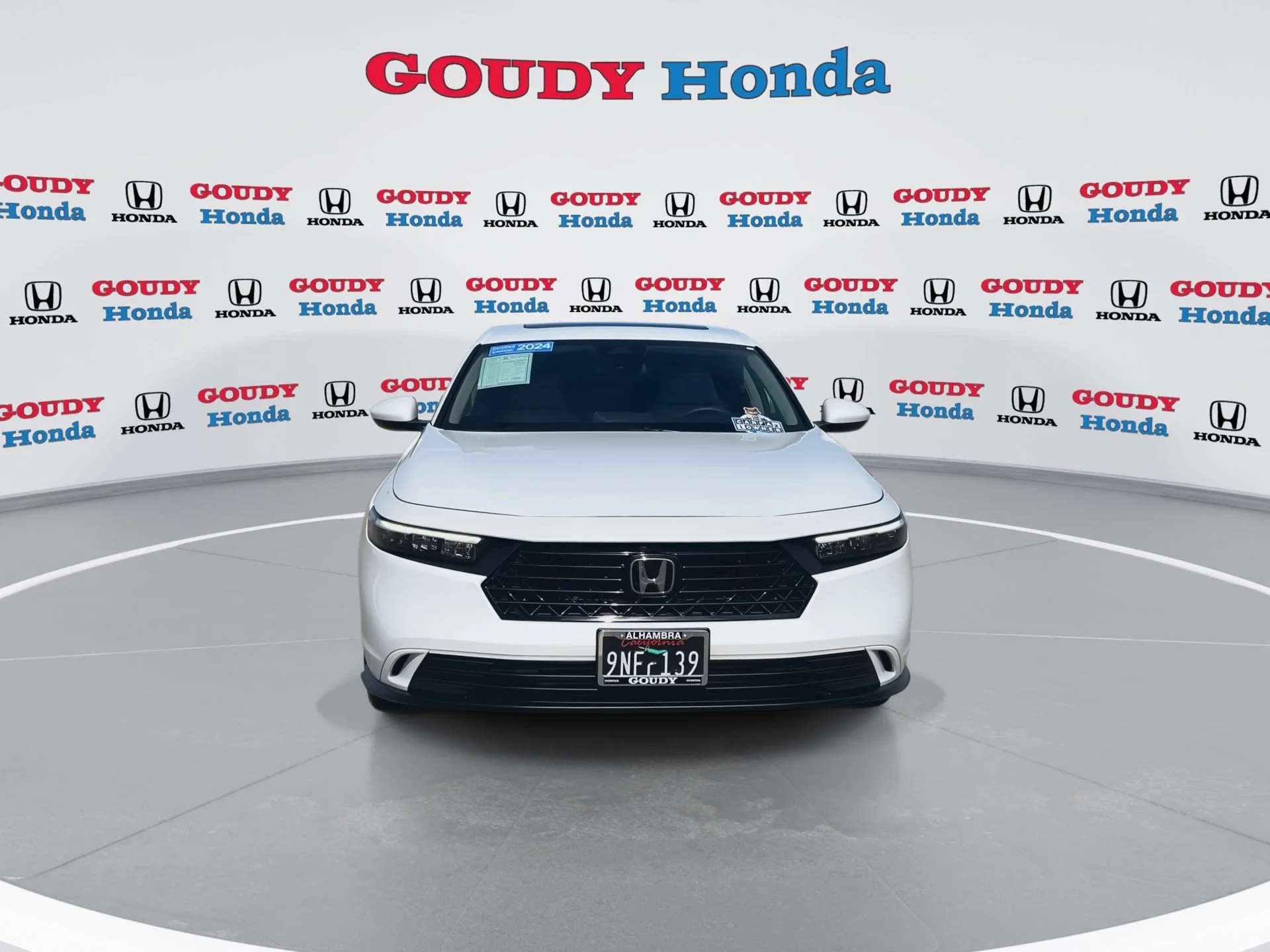 Certified Used 2024 Platinum White Pearl Honda EX image 3