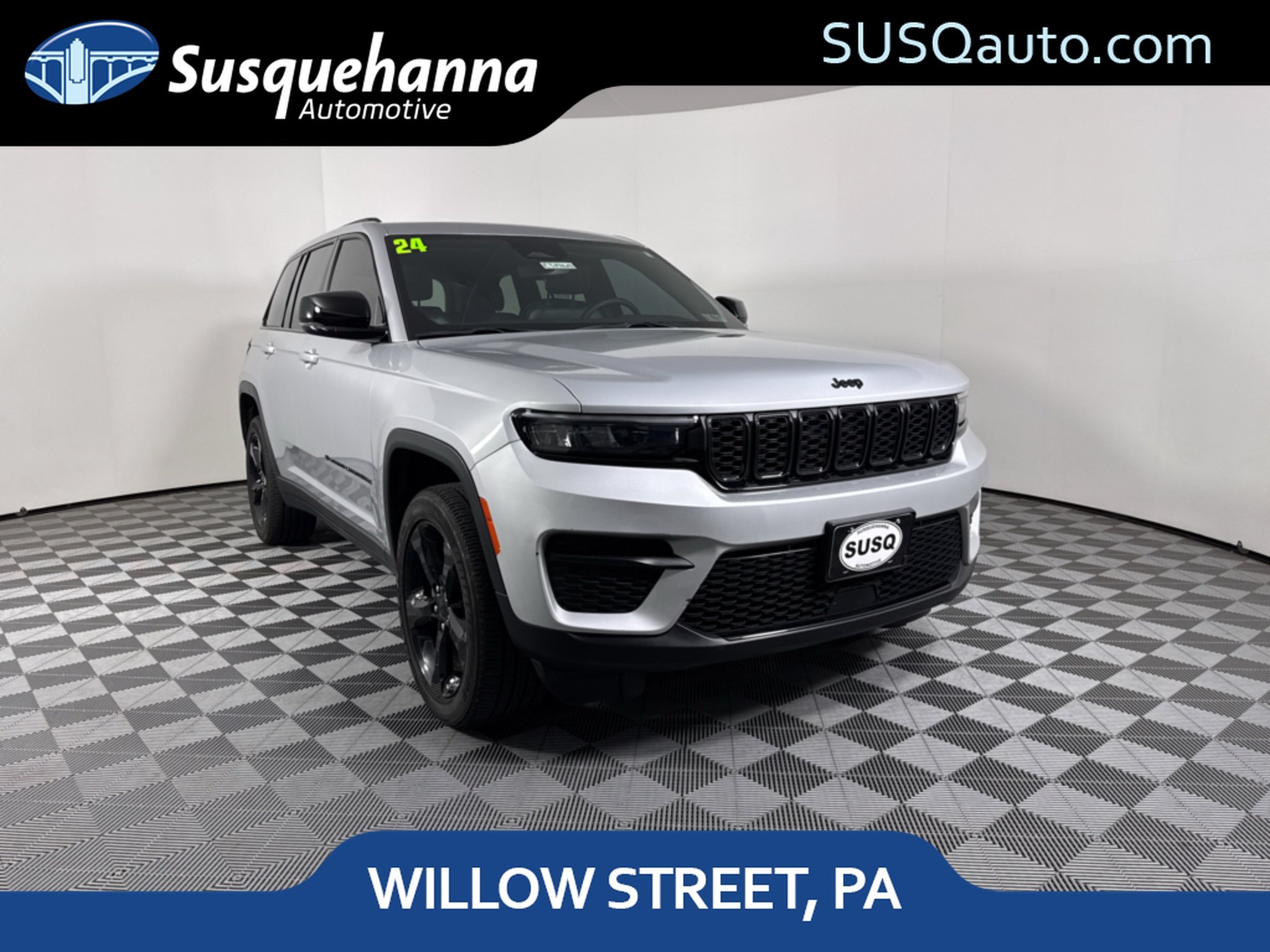 Silver Zynith 2024 Jeep Grand Cherokee SUV / Crossover Four-Wheel Drive 8-Speed Automatic