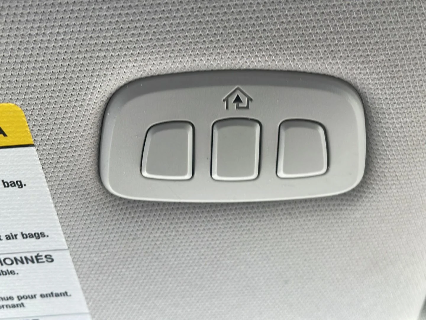 Used 2025 Star White Metallic Tri-Coat Ford Active image 26