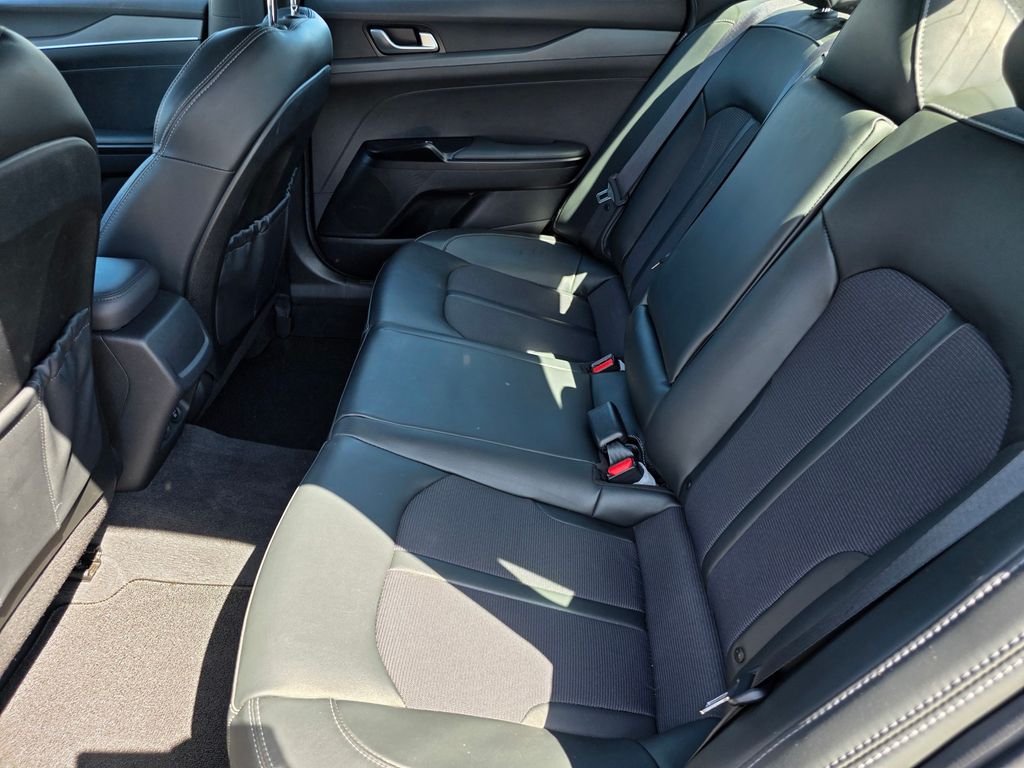 Used 2023 Blue Kia GT-Line image 15