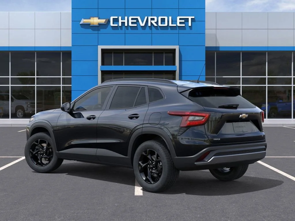 2026 Chevrolet Trax LT - Photo 3