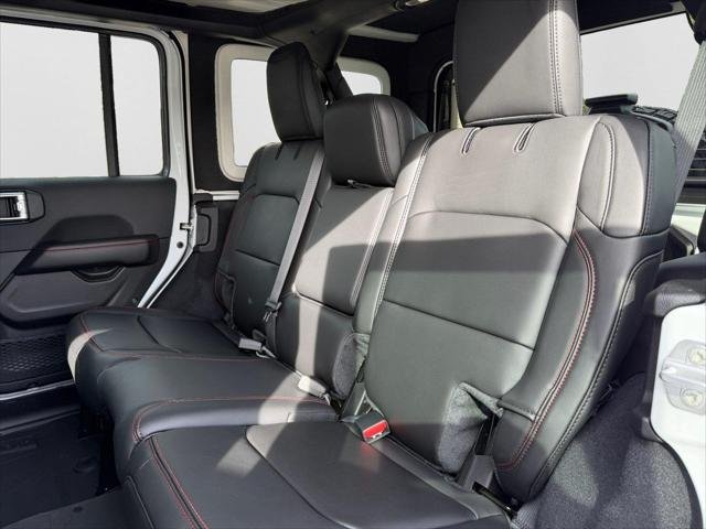 New 2027 Bright White Clearcoat Jeep Rubicon image 19