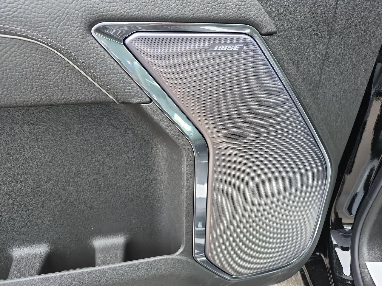 2026 GMC Sierra 2500HD Denali - Photo 25