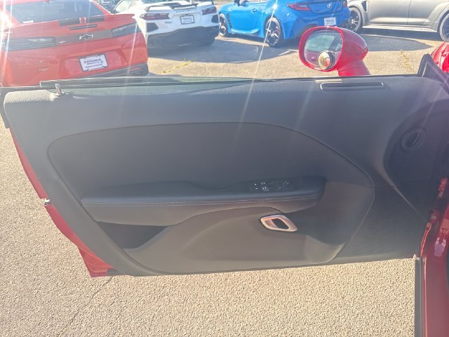 Used 2018 Red Dodge SXT image 12