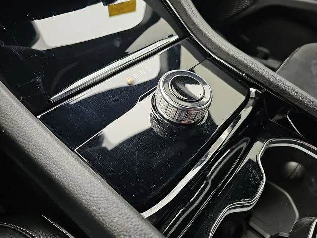 Used 2023 Black Jeep Altitude X image 16