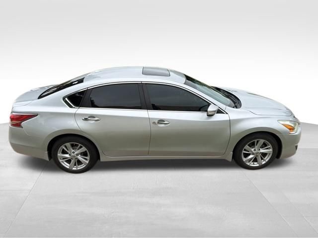 Used 2015 Nissan Altima SV with VIN 1N4AL3AP3FC447587 for sale in Broken Arrow, OK