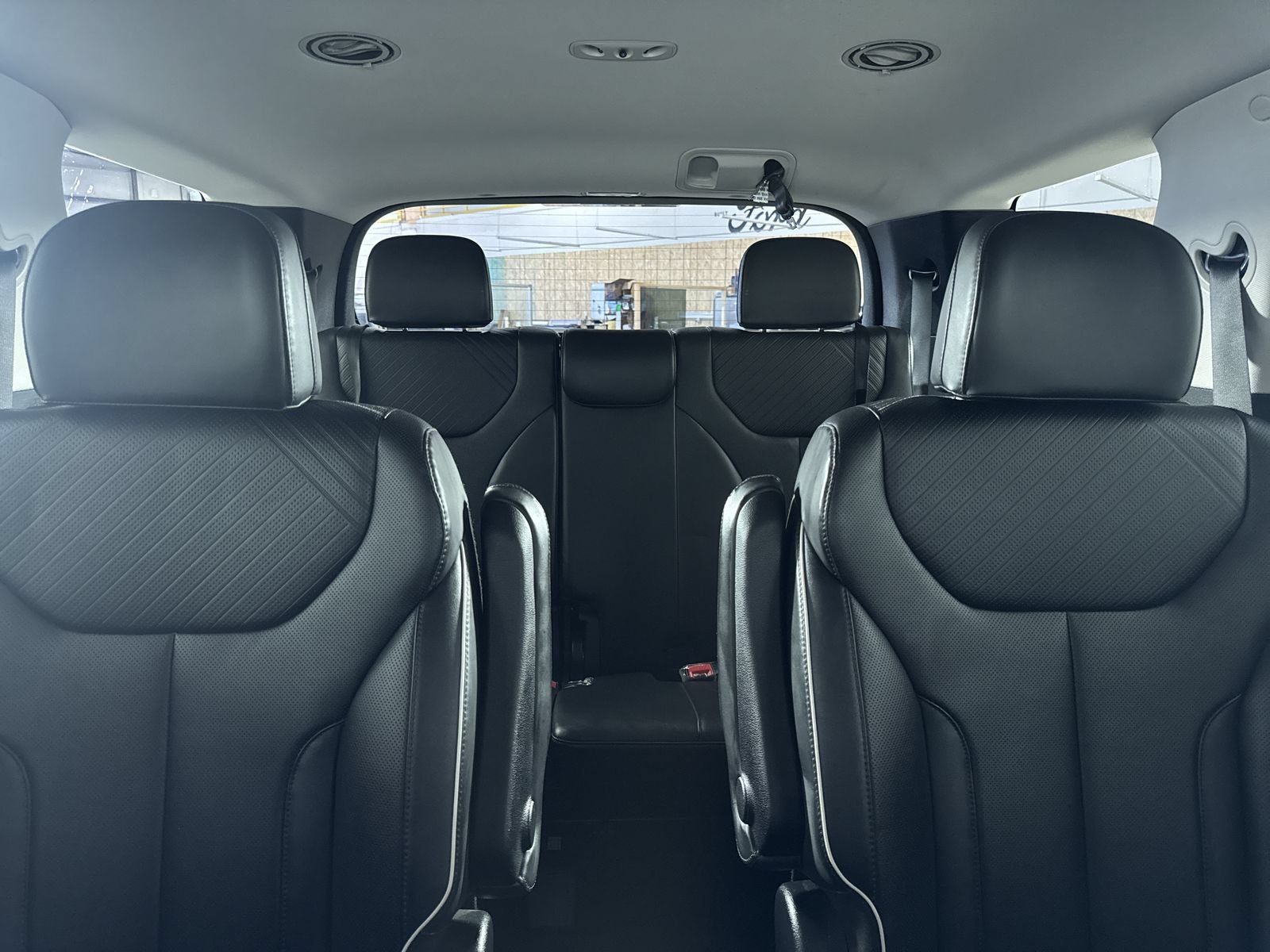 Used 2025 Abyss Black Pearl Hyundai XRT image 13