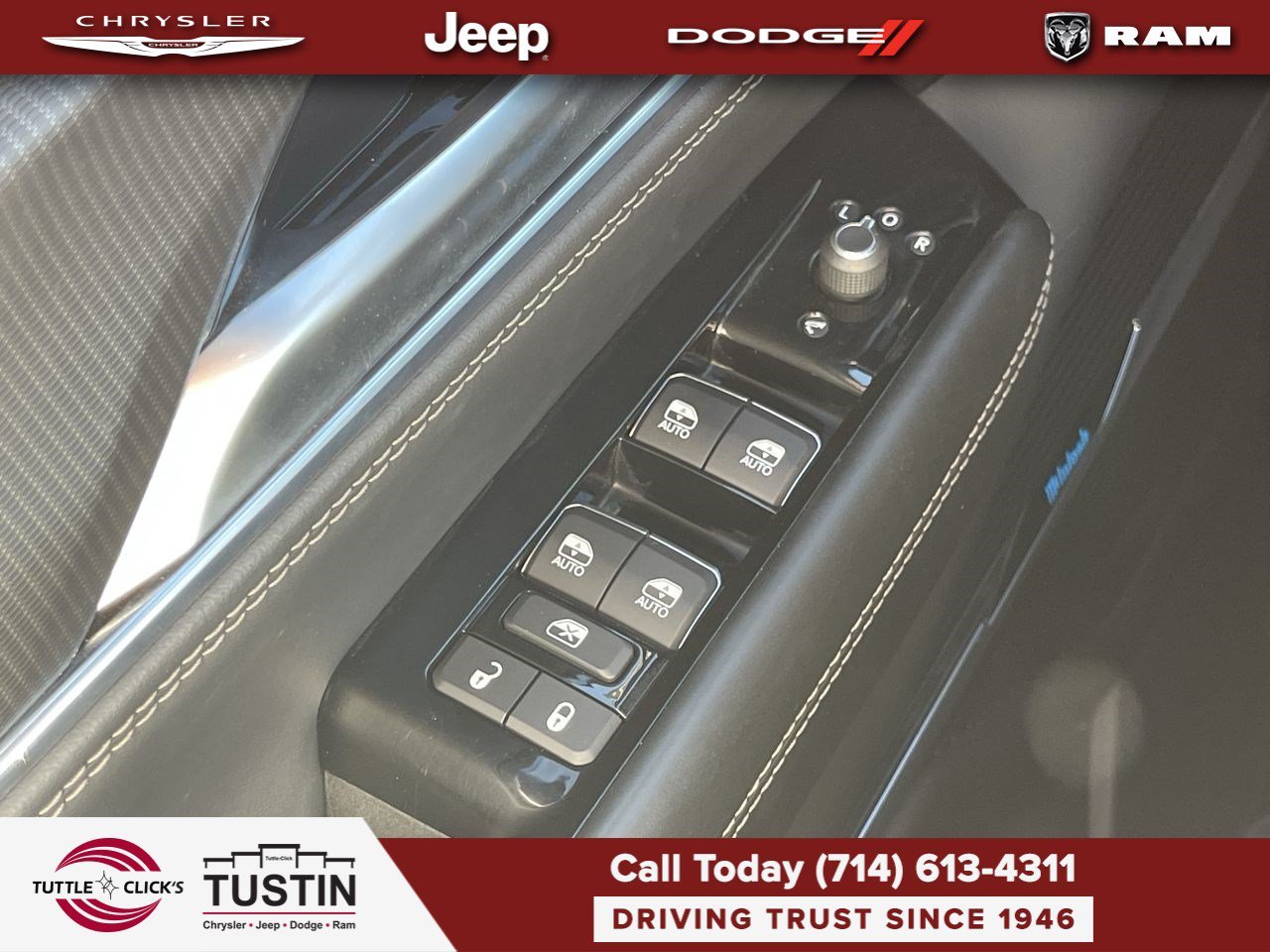 Used 2024 Diamond Black Crystal Pearlcoat Jeep Series II image 31