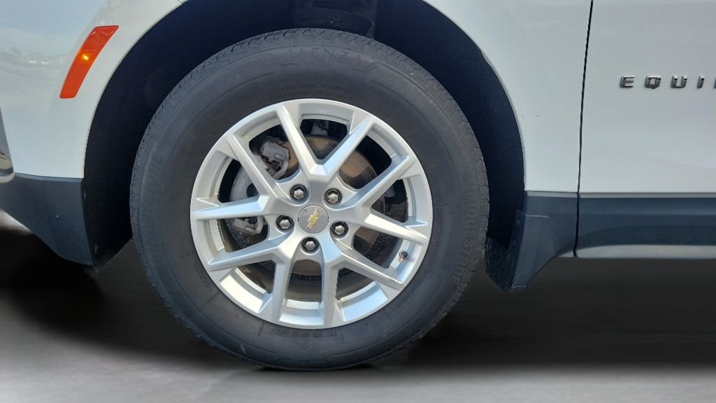 Used 2023 White Chevrolet LT image 25