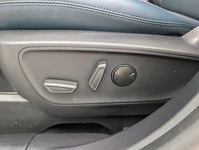 Used 2022 White Ford Outer Banks image 16