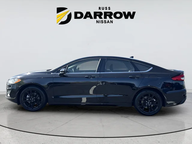 Used 2019 Black Ford SE image 2