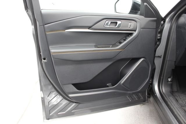 New 2026 Carbonized Gray Metallic Ford Tremor® image 12