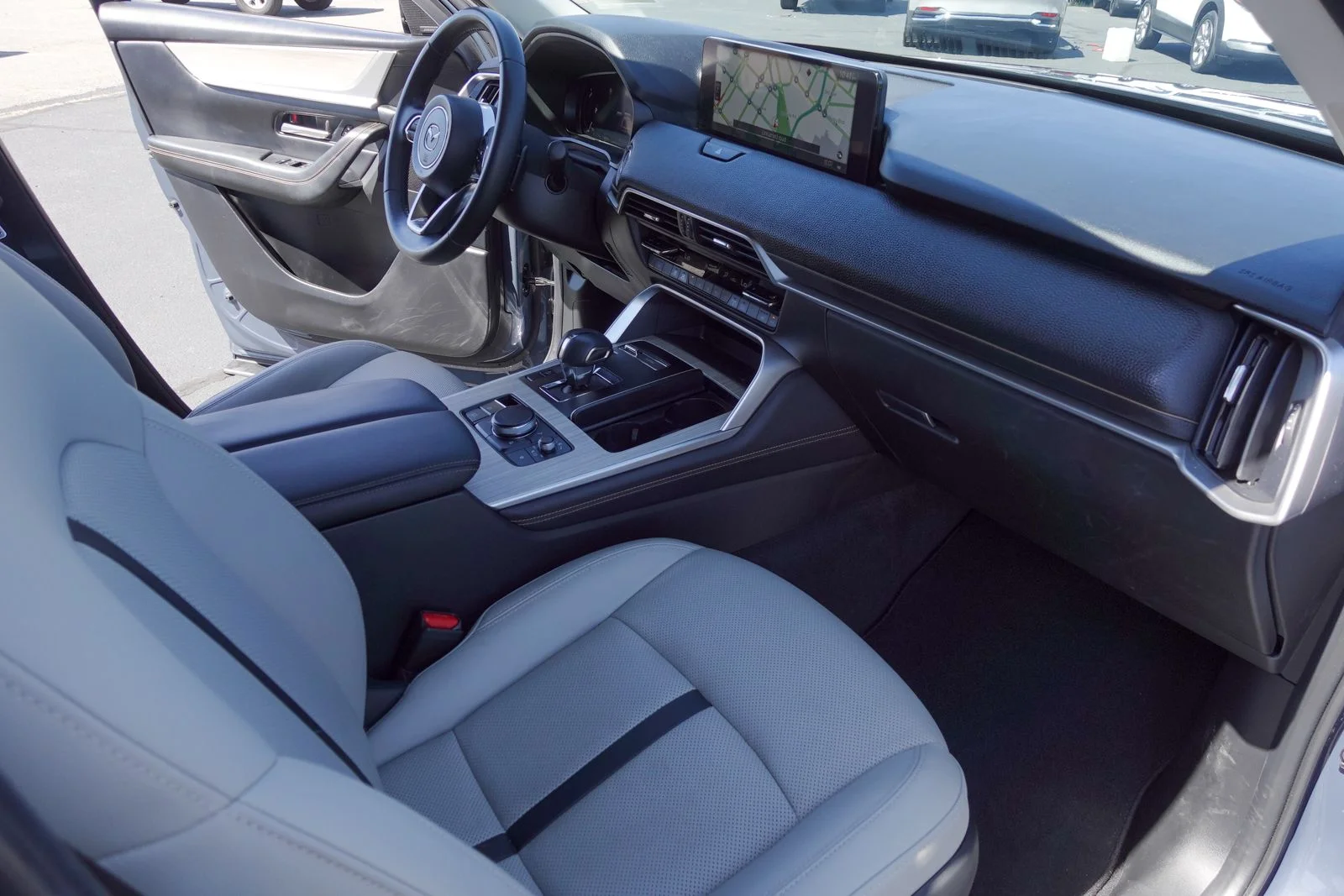 Certified Used 2025 Polymetal Gray Metallic Mazda Premium image 12