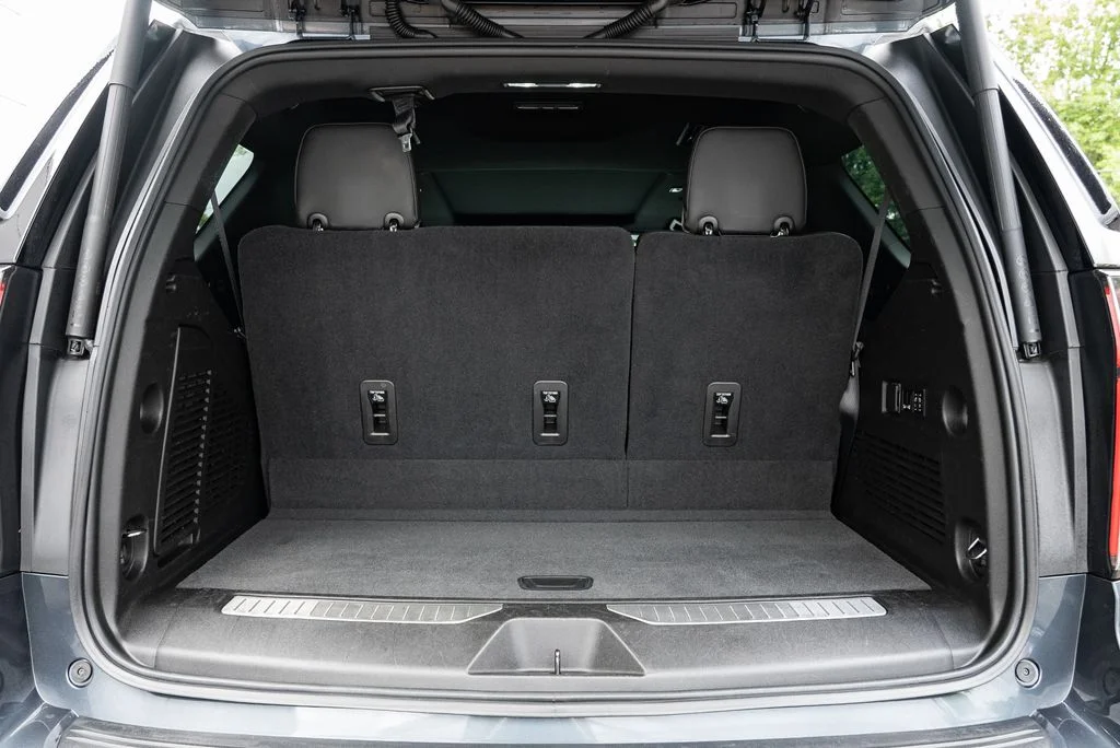 Used 2021 Gray Chevrolet Premier image 8