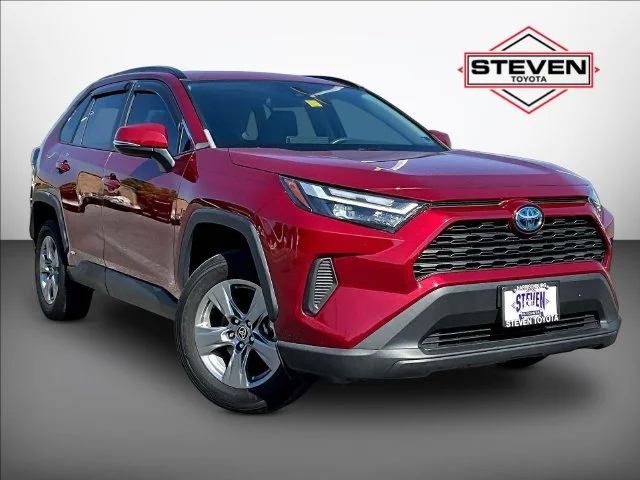 2022 Toyota RAV4 Hybrid XLE