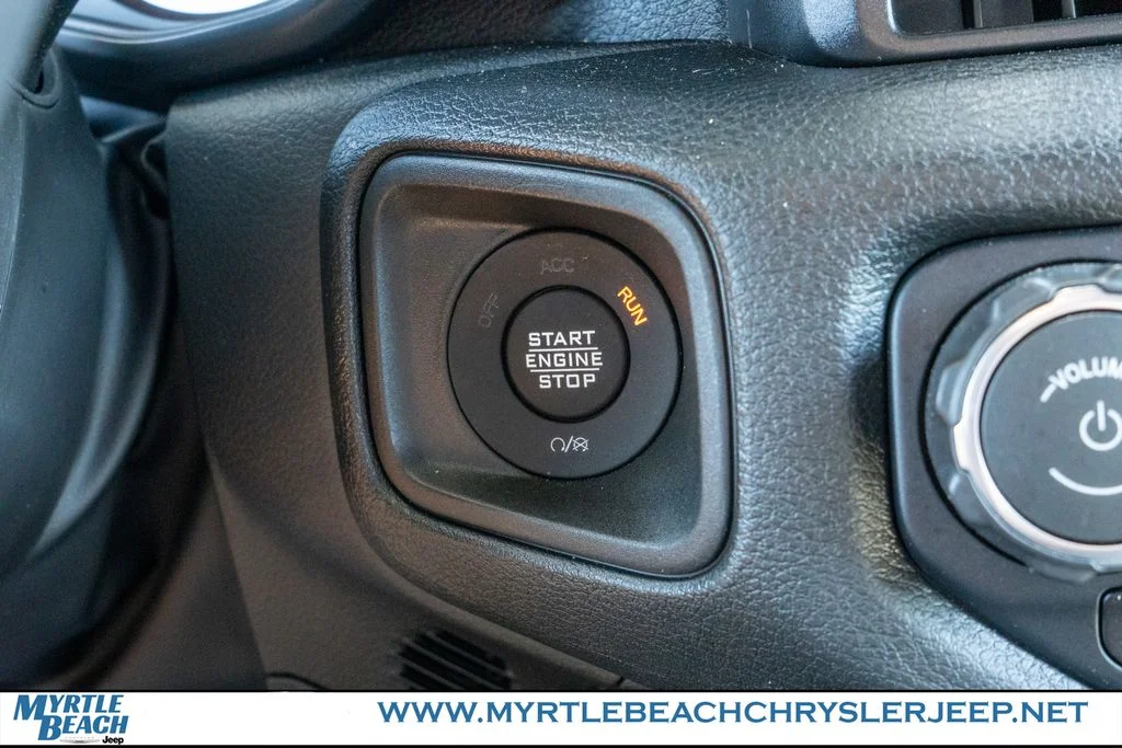 Used 2026 Blue Pearl Jeep Sport S image 30