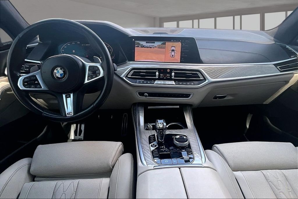 Used 2020 White BMW M50i image 15
