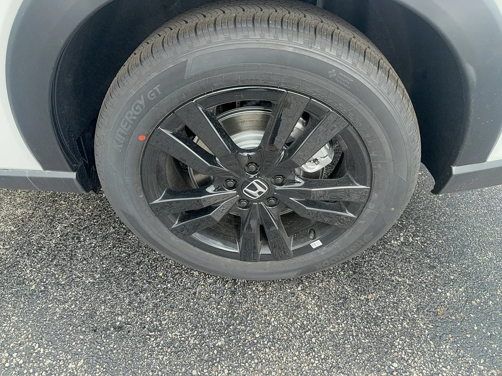 2027 Honda HR-V Sport, photo 9 of 12
