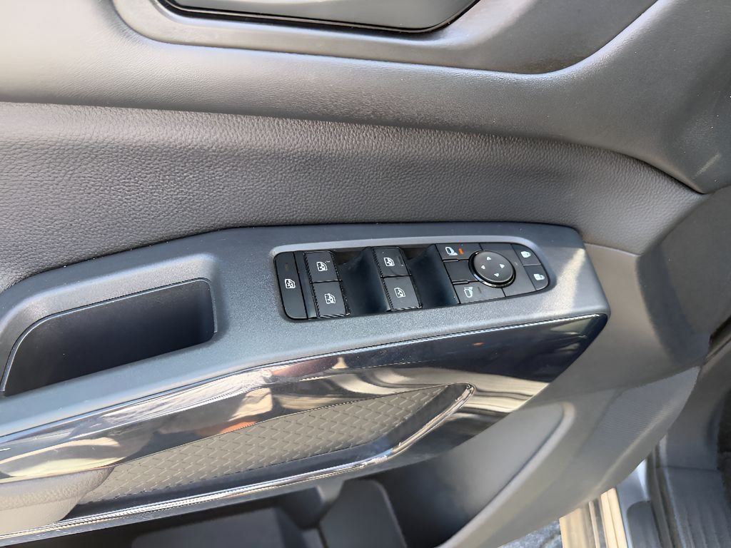 Used 2024 Gun Metallic Nissan SV image 20