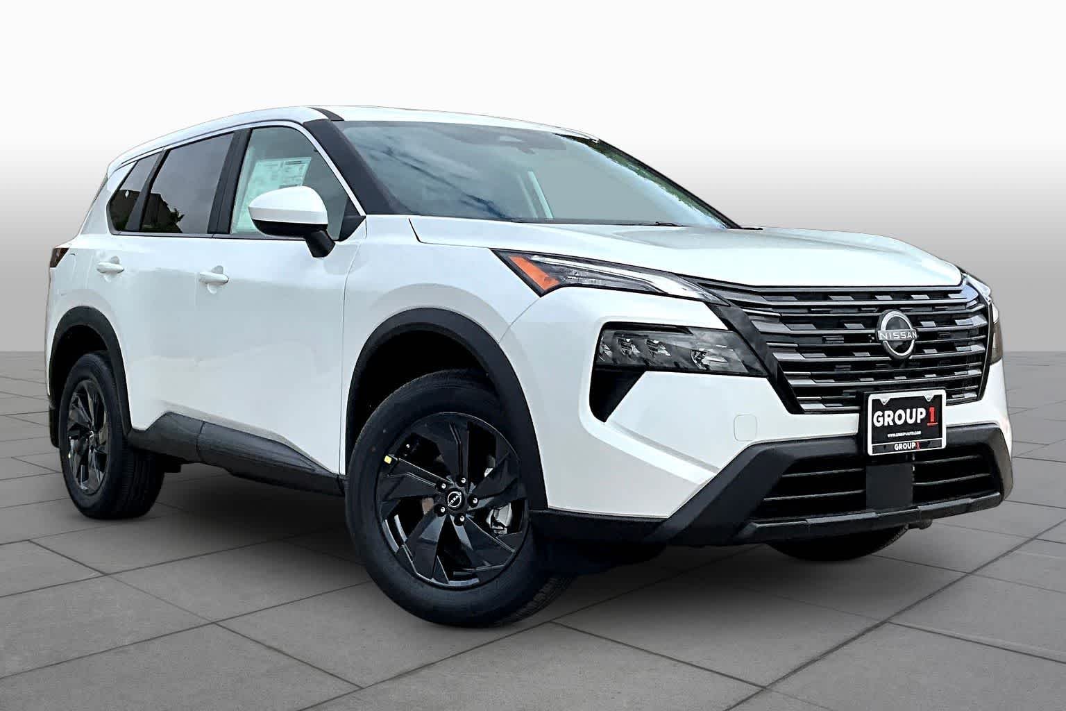 New 2026 Everest White Pearl Tricoat Nissan SV image 2