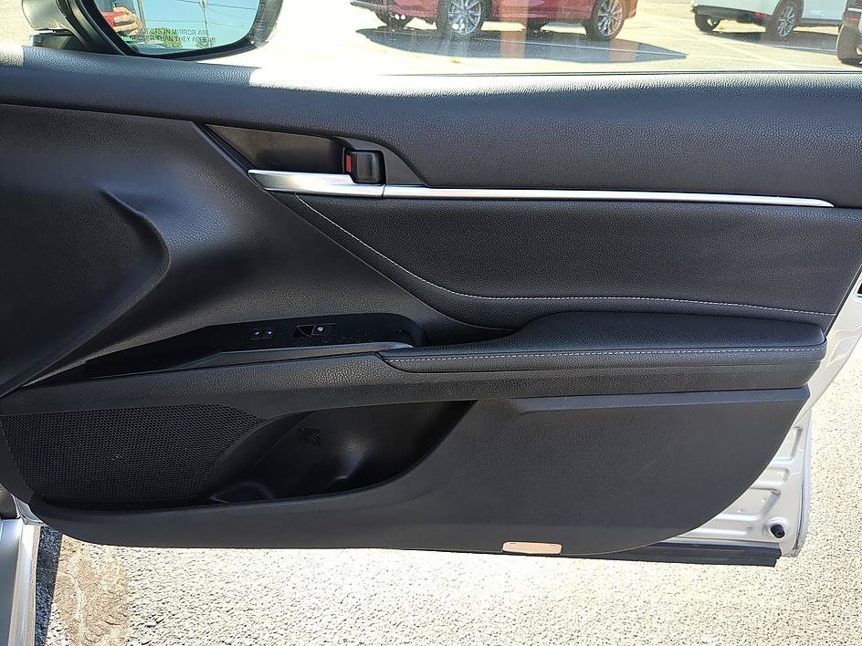 Used 2018 Celestial Silver Metallic Toyota XSE image 34