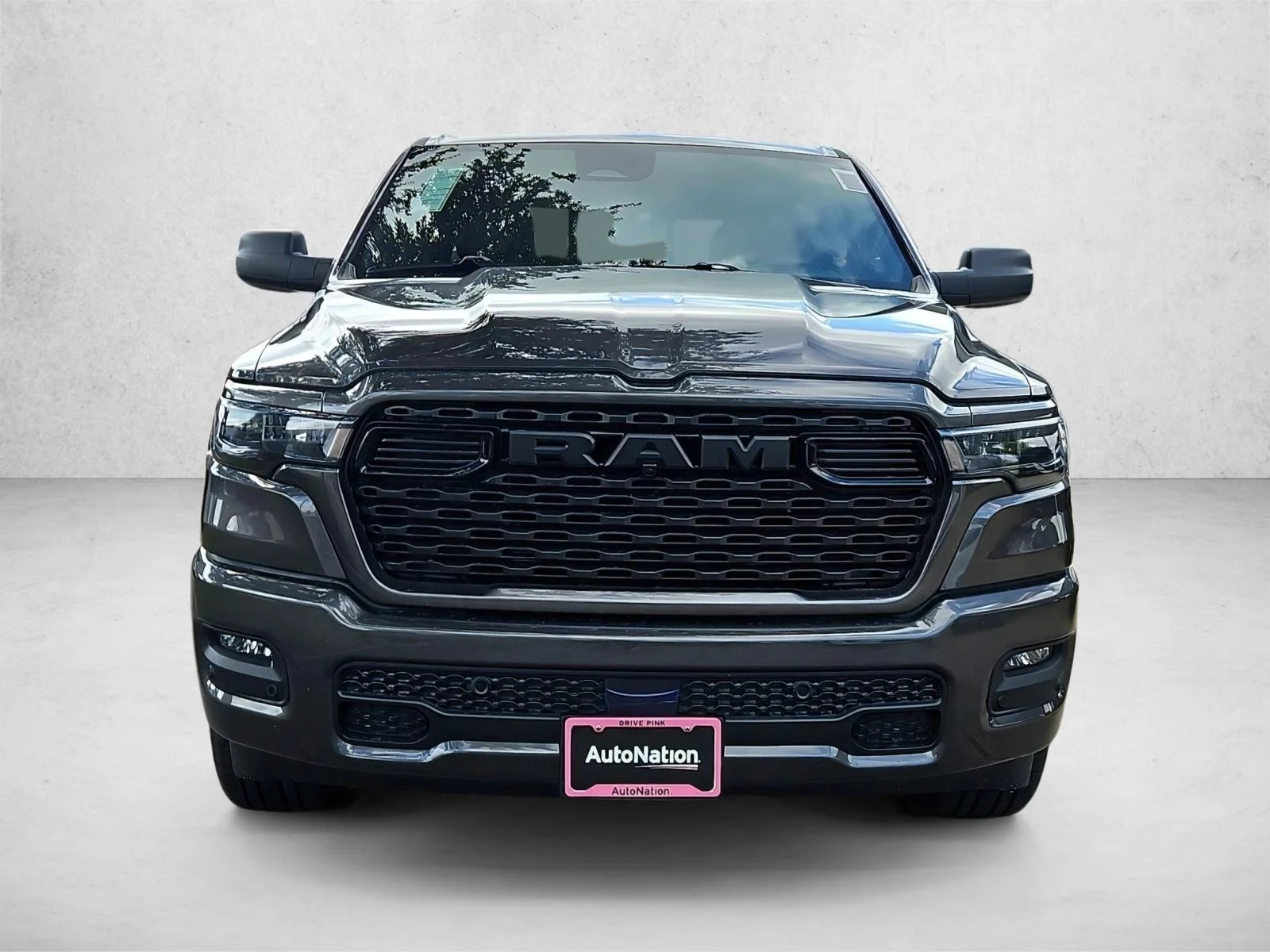 New 2027 Granite Crystal Metallic Clearcoat Ram Express image 6