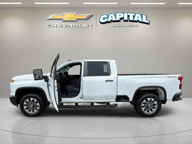 Used 2024 Summit White Chevrolet Custom image 10