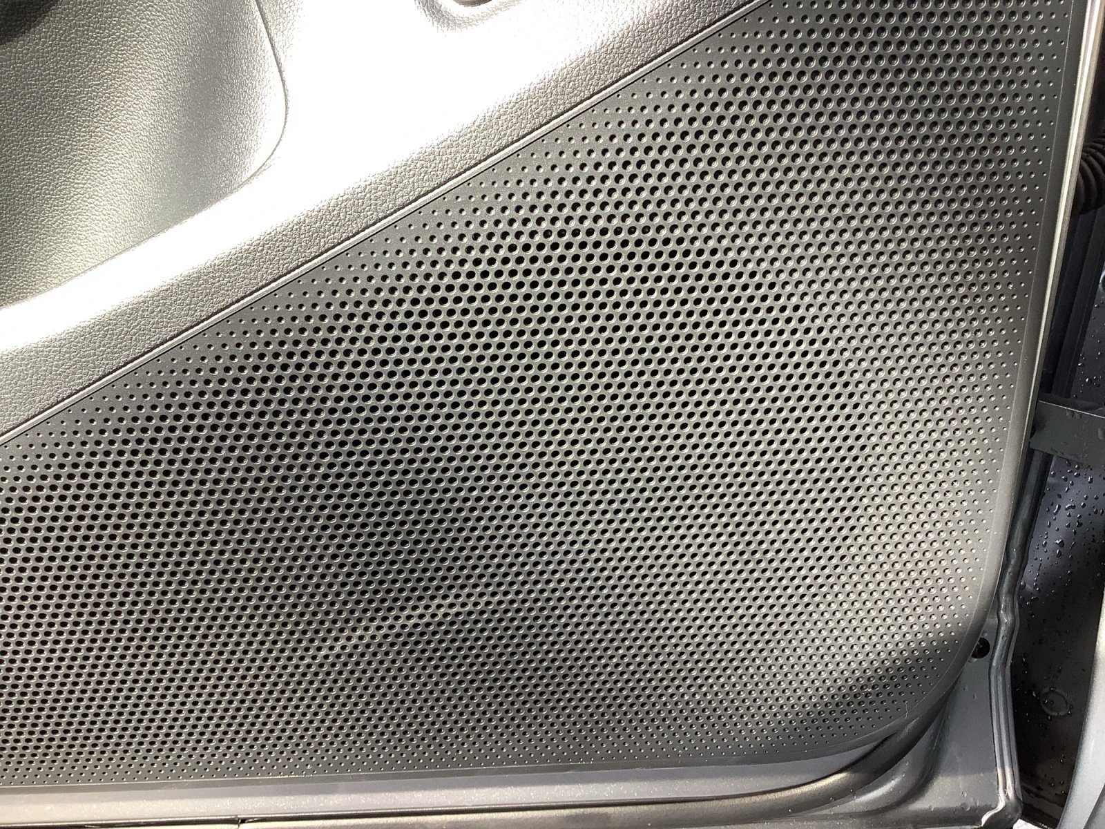 New 2026 Pyrite Silver Metallic Volkswagen SE image 26