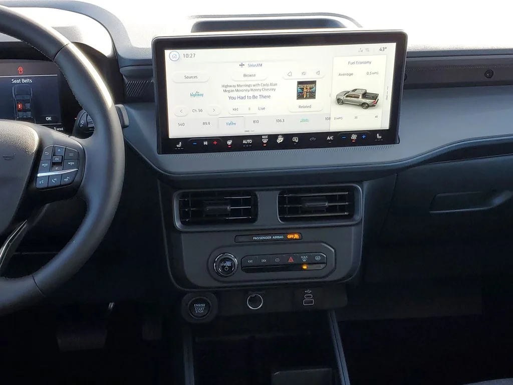 2025 Ford Maverick XLT - Photo 21