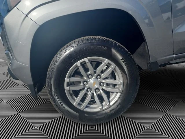 2026 Chevrolet Colorado LT - Photo 14