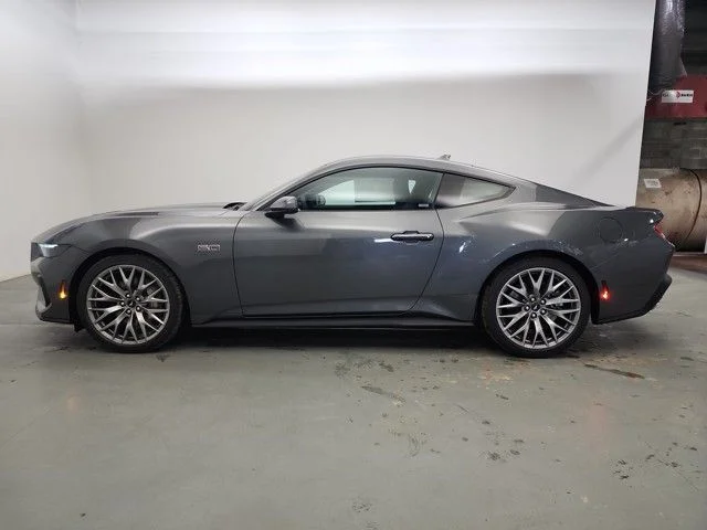 2025 Ford Mustang GT Premium Fastback - Photo 4