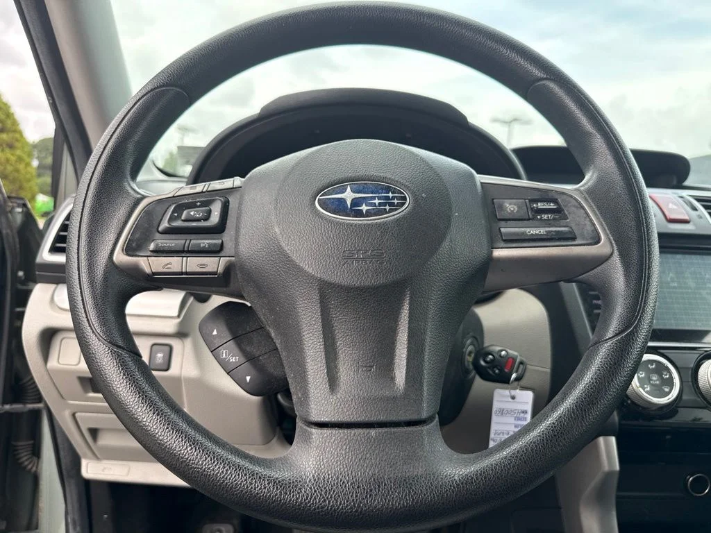 Used 2016 Green Subaru 2.5i Premium image 7