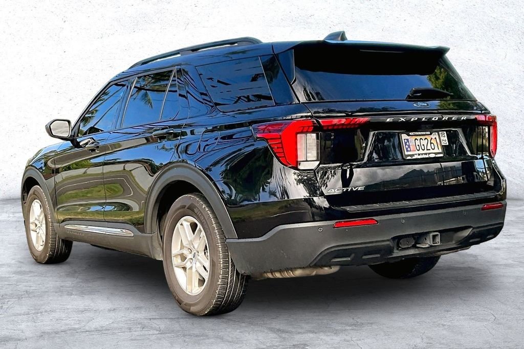 Used 2025 Black Ford Active image 12