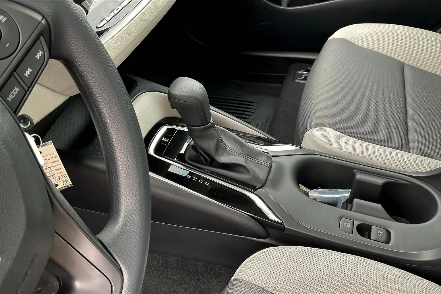 New 2027 Celestite Toyota LE image 7