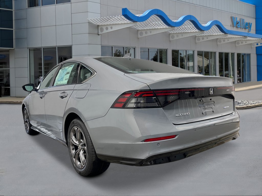 New 2026 Urban Gray Pearl Honda EX-L image 3