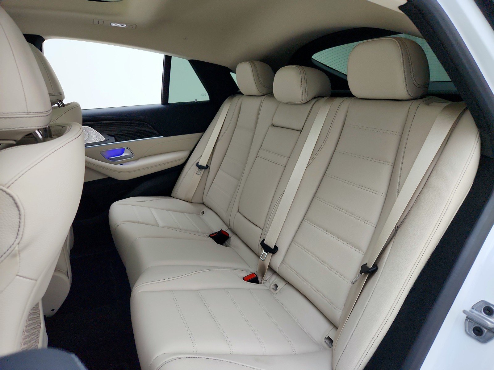 Certified Used 2026 Polar White Mercedes-Benz GLE 450 image 18